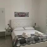 Oda ve Kahvaltı Archimede Floridia