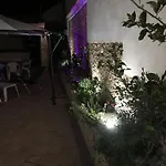 Archimede Oda ve Kahvaltı