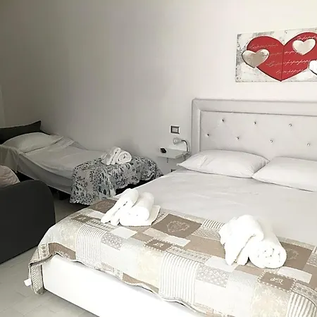 Couette-café Archimede 3*